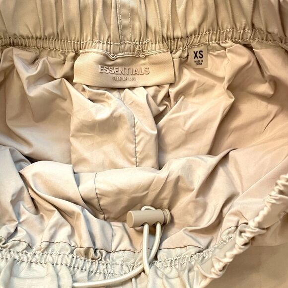 ESSENTIALS Fear of God Shorts |Size: Mens XS| - Picture 3 of 10